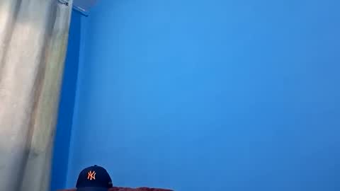 Snapshot of andemax chatting on 27, 11, 2025 And 16.8 online show from 27, 11, 2025