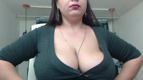 Snapshot of andrahart_ chatting on 3, 1, 2025 AndraHart online show from 3, 1, 2025