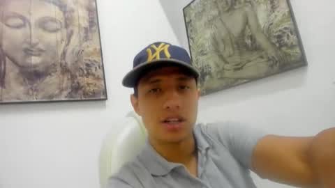 Snapshot of andre_blow chatting on 11, 9, 2025 Andre Blow online show from 11, 9, 2025