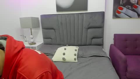 Snapshot of andre_blow chatting on 4, 10, 2025 Andre Blow online show from 4, 10, 2025