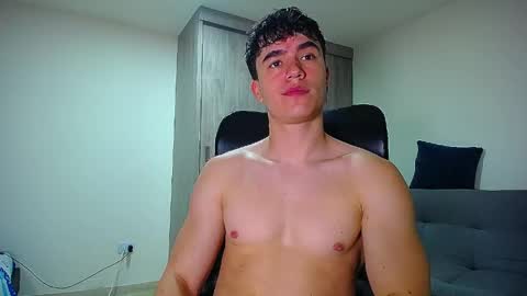 Snapshot of andre_parker chatting on 20, 5, 2026 Andre Parker online show from 20, 5, 2026