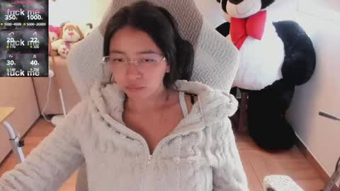 Snapshot of andrea_bonnie chatting on 23, 4, 2026 andrea_bonnie online show from 23, 4, 2026