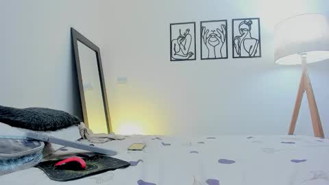 Snapshot of andrea_cherryy_ chatting on 2, 2, 2026 Andrea Cherry online show from 2, 2, 2026