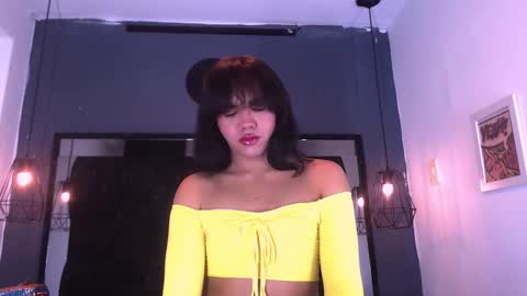 Snapshot of andrea_gill_ chatting on 13, 1, 2026 Andres Gil online show from 13, 1, 2026