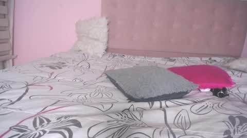 Andrea Ramos online show from 14, 9, 2025