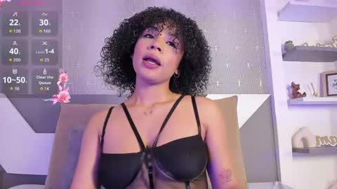 Snapshot of andreaa_clark chatting on 5, 5, 2026 Andrea online show from 5, 5, 2026