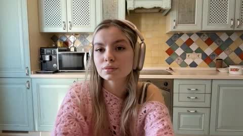 Mia or just MI online show from 19, 3, 2026