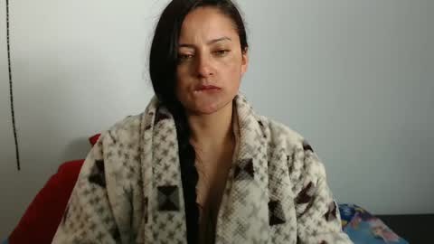 Snapshot of andreadelgado chatting on 1, 2, 2025 andreadelgado online show from 1, 2, 2025