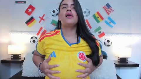 Snapshot of andreahgil chatting on 17, 6, 2026 andreahgil online show from 17, 6, 2026
