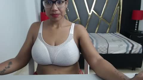 ANDREA online show from 3, 8, 2026