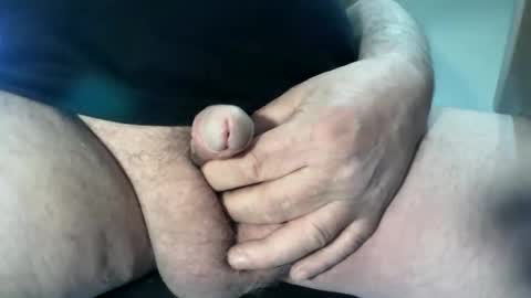 Snapshot of andreas40cc chatting on 17, 4, 2026 Andreas40CC online show from 17, 4, 2026