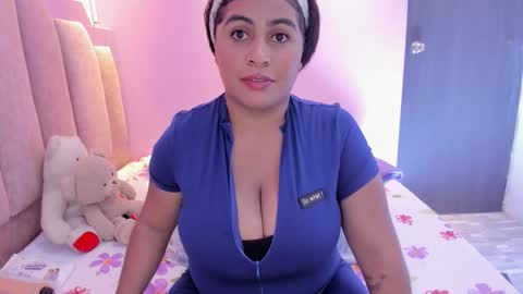 A n d r  e a S w e e t  online show from 30, 9, 2025