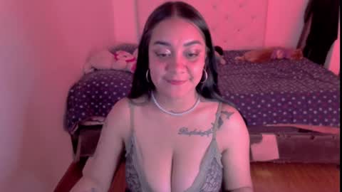 Snapshot of andrebigboobs chatting on 13, 12, 2024 Andre online show from 13, 12, 2024