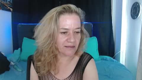 andreea_xx online show from 13, 2, 2026