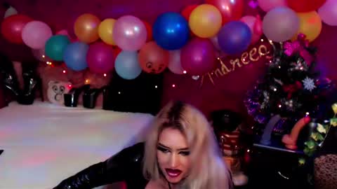 Snapshot of andreeajj chatting on 1, 1, 2025 andreeajj online show from 1, 1, 2025