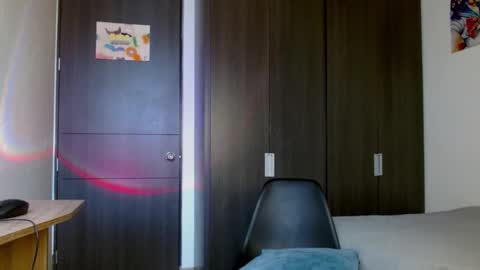 Snapshot of andreew_santana chatting on 2, 10, 2025 Andrew online show from 2, 10, 2025