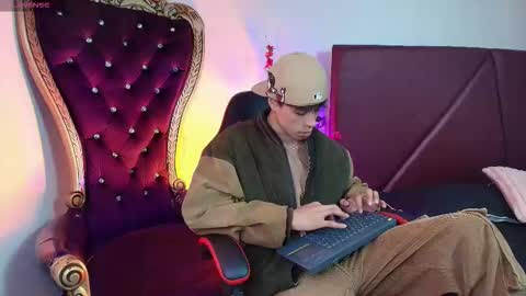Snapshot of andreew_style_ chatting on 24, 3, 2026 andreew_style_ online show from 24, 3, 2026