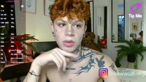 Snapshot of andreewwolffman chatting on 26, 4, 2026 Andrew online show from 26, 4, 2026