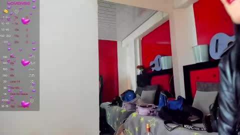 Snapshot of andrefoxx_ chatting on 14, 10, 2025 andre online show from 14, 10, 2025