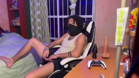 Andre Labuda online show from 9, 10, 2025