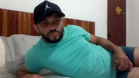 Snapshot of andreloko123 chatting on 22, 1, 2025 andreloko123 online show from 22, 1, 2025