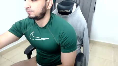 Snapshot of andres180950734 chatting on 25, 6, 2026 andres180950734 online show from 25, 6, 2026