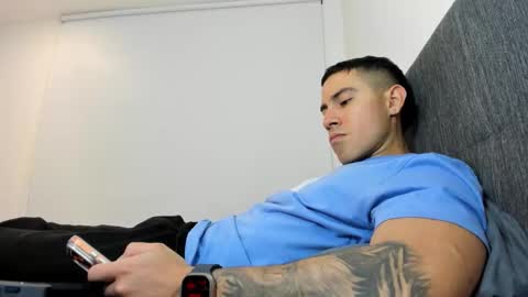 onlyfanscallmegotter online show from 20, 2, 2026