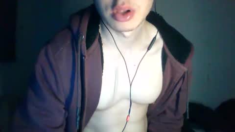 Snapshot of andresse_lat chatting on 11, 3, 2026 andresse_lat online show from 11, 3, 2026