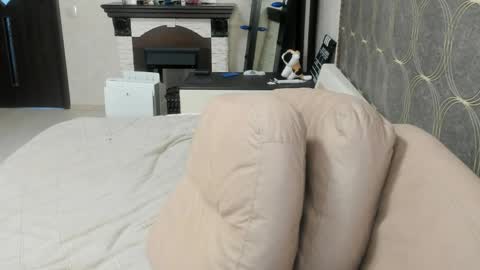 Snapshot of andrew_bolden chatting on 24, 4, 2026 Andrew online show from 24, 4, 2026