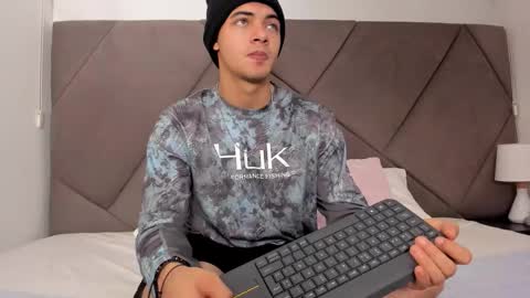 Snapshot of andrew_colleman1 chatting on 6, 11, 2025 Colleman online show from 6, 11, 2025