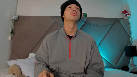 Snapshot of andrew_colleman1 chatting on 1, 12, 2025 Colleman online show from 1, 12, 2025