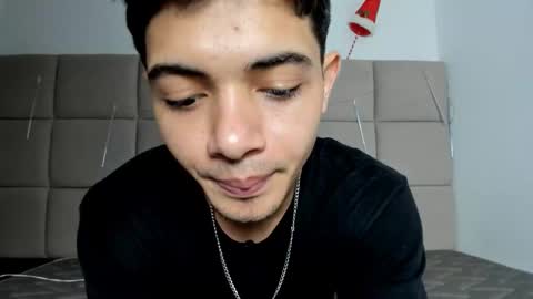 Snapshot of andrew_colleman1 chatting on 14, 12, 2025 Colleman online show from 14, 12, 2025