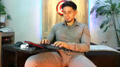 Andrew online show from 25, 7, 2026