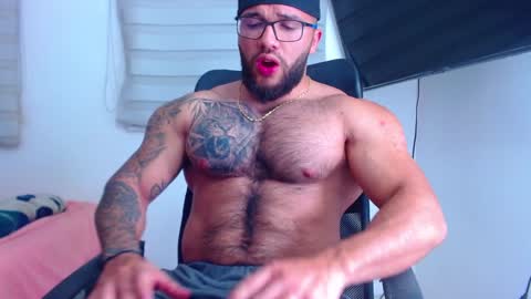 andrew_holden__ online show from 6, 2, 2025