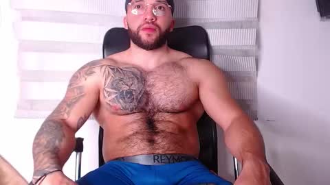 andrew_holden__ online show from 29, 10, 2025