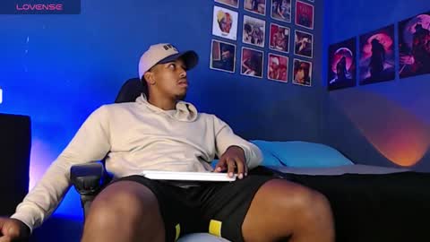 Andrew online show from 16, 10, 2025