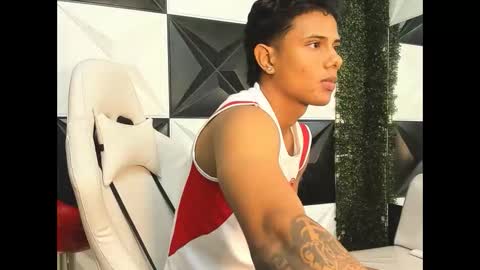 Snapshot of andrew_myersx chatting on 10, 1, 2026 ANDREW online show from 10, 1, 2026