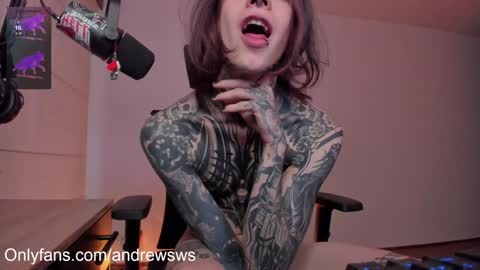 andrew_round online show from 10, 1, 2025