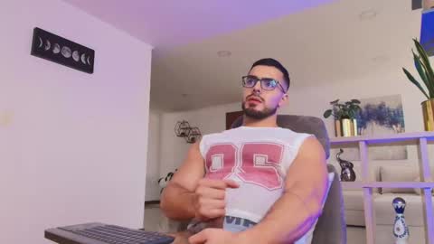 ANDREW WEST online show from 14, 12, 2025