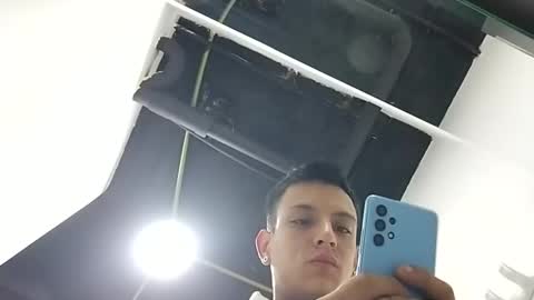 Snapshot of andrewcooper1 chatting on 8, 1, 2025 andrew online show from 8, 1, 2025