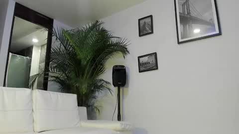 Snapshot of andrewjohnson0 chatting on 9, 1, 2025 Andrew Johnson online show from 9, 1, 2025