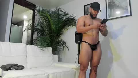 Snapshot of andrewjohnson0 chatting on 18, 1, 2025 Andrew Johnson online show from 18, 1, 2025