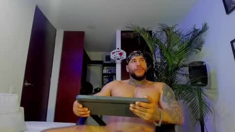 Snapshot of andrewjohnson0 chatting on 12, 3, 2025 Andrew Johnson online show from 12, 3, 2025