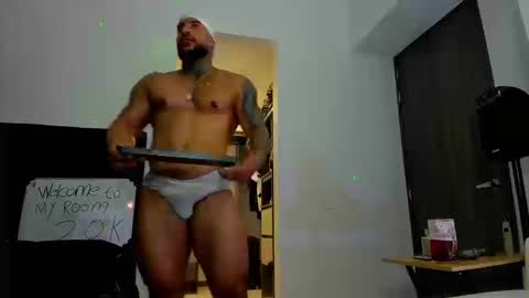 Snapshot of andrewjohnson0 chatting on 8, 9, 2025 Andrew Johnson online show from 8, 9, 2025