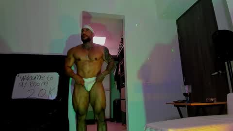 Snapshot of andrewjohnson0 chatting on 12, 9, 2025 Andrew Johnson online show from 12, 9, 2025