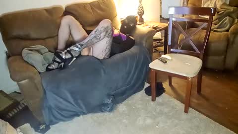 andrewo4277 online show from 12, 12, 2024