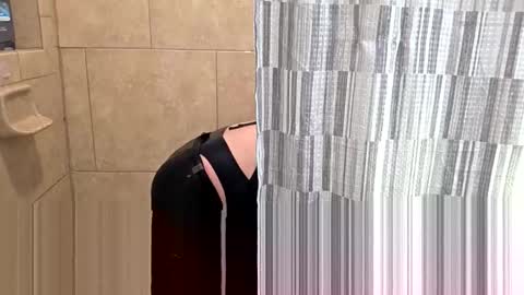 Snapshot of andrewo4277 chatting on 11, 4, 2026 andrewo4277 online show from 11, 4, 2026