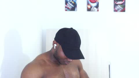 Snapshot of andrewoconnor__ chatting on 19, 4, 2026 Andrew Oconnor online show from 19, 4, 2026
