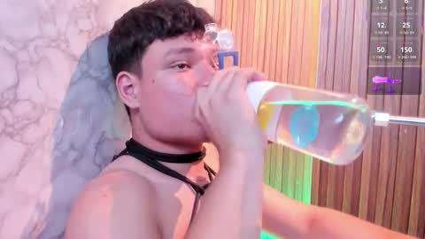 Snapshot of andrewpeach chatting on 25, 9, 2025 Andrew online show from 25, 9, 2025