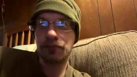 Snapshot of andrewraywv42 chatting on 29, 1, 2025 rayray32 online show from 29, 1, 2025